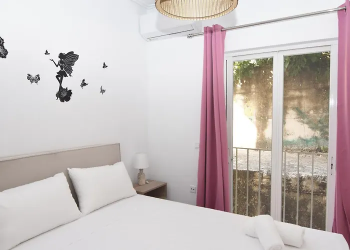 Levante Breeze